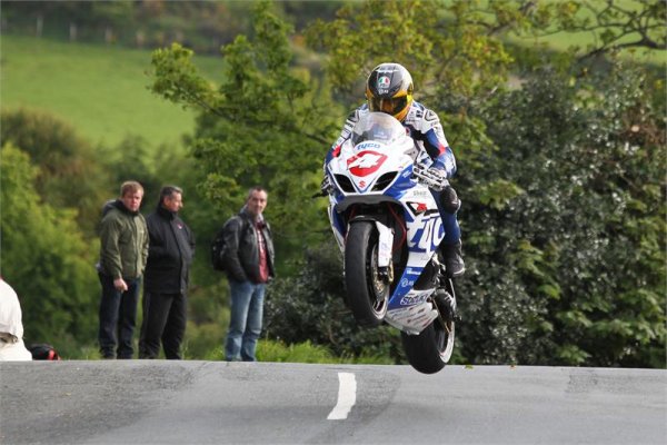 [Image: guymartinday4ballaugh.jpg]