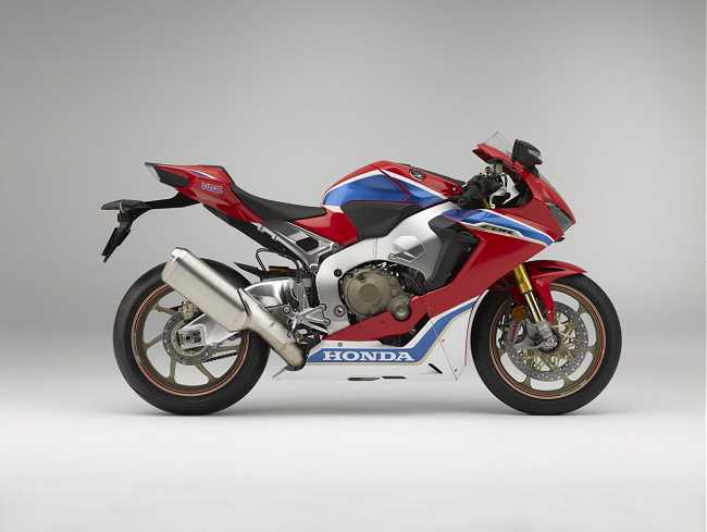 [Image: 2017fireblade3.jpg]