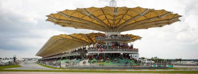 [Image: sepangbrolly.jpg]