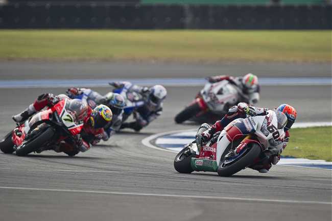 [Image: vandermarkburiramrace2.jpg]