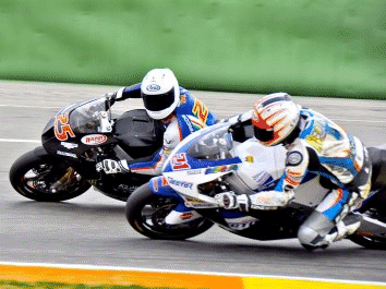 [Image: moto2-4.gif]