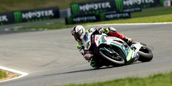 [Image: shakey2snetterton.jpg]