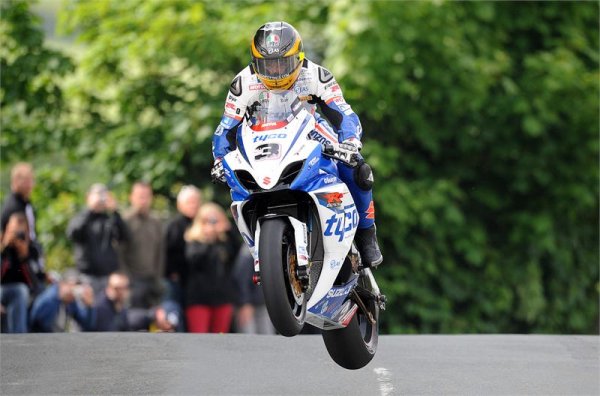 [Image: tt2012race1guy1.jpg]
